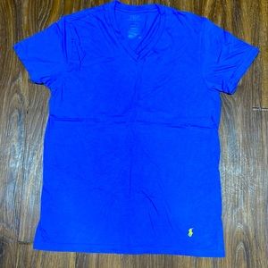 I’m new condition Polo v neck!!